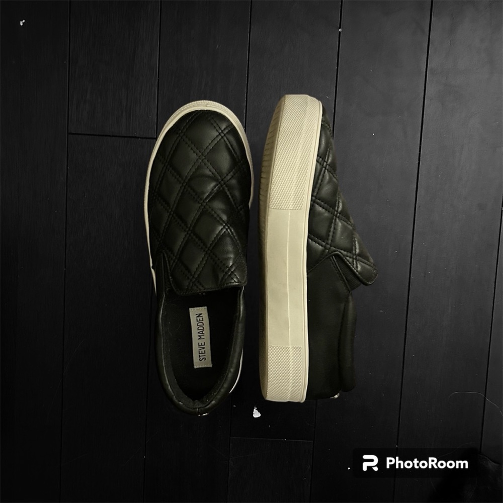 Steve Madden Black and white quilted slip on sneakers